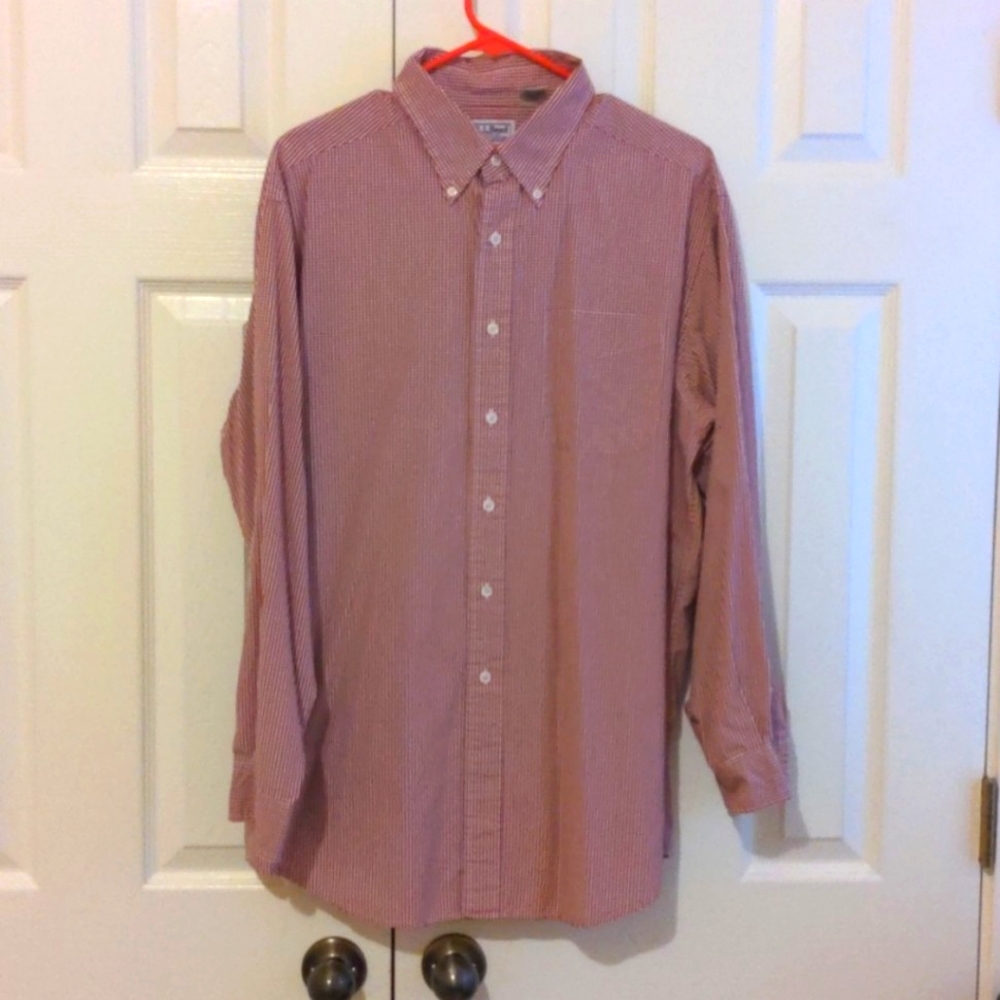 L.L. Bean Button Down, Large